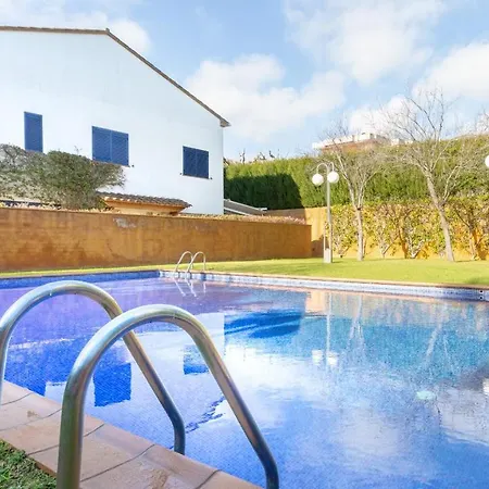 2vick01 * Calella De Palafrugell